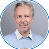 Portraitfoto Dr. Burghardt