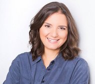 Porträtfoto Frau Dr. Little Elk