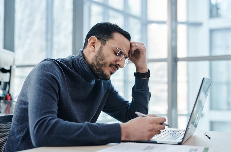 schlafmangel immer müde