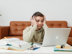 schlafprobleme junge menschen