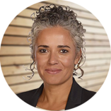 Porträtfoto Nadja Fernandes, Therapeutin Fachklinik Konraderhof Köln-Hürth