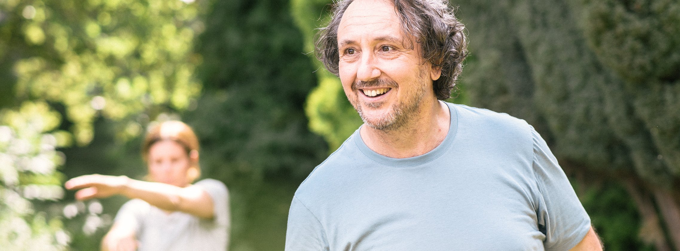 Bewegungstherapie zur Behandlung von Depression in der Natur