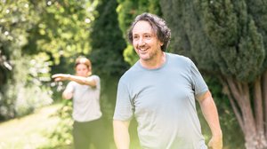 Bewegungstherapie zur Behandlung von Depression in der Natur