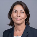 Portrait Dr. med. Yonca Izat