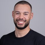 Portraitfoto Leonard Tunda