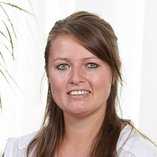 Porträtfoto Maleen Hofmann, Ergotherapie Oberberg Parkklinik Wiesbaden Schlangenbad