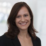 Porträtfoto Ariane Schmidt, Therapeutin Oberberg Somnia Fachklinik Köln Hürth