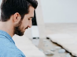 Artikel Weihnachten Mann am Strand