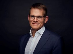 Porträtfoto Priv.-Doz. Dr. med. Andreas Wahl-Kordon – Ärztlicher Direktor Oberberg Fachklinik Schwarzwald