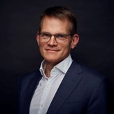 Porträtfoto Priv.-Doz. Dr. med. Andreas Wahl-Kordon – Ärztlicher Direktor Oberberg Fachklinik Schwarzwald