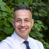 Portraitfoto Dr. Malevani